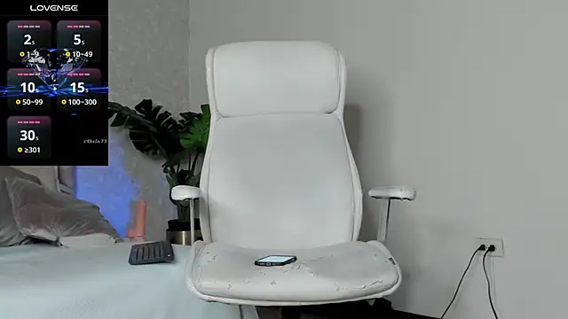 noah crux online show from January 10, 12:04 pm