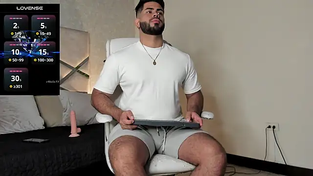 noah crux online show from February 2, 12:57 pm