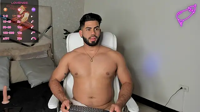 noah crux online show from February 19, 6:10 pm