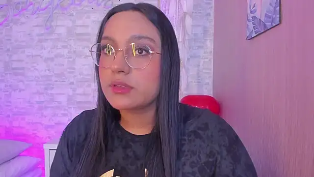 ellamontoya online show from February 22, 4:07 am