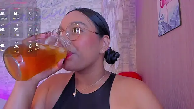 ellamontoya online show from February 26, 4:36 am