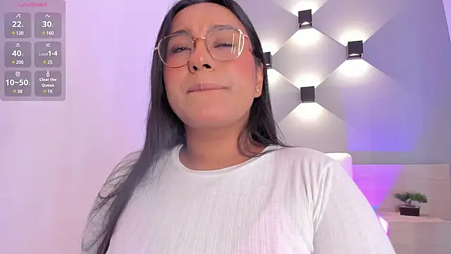 ellamontoya online show from March 11, 4:21 am