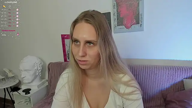 miissblonde online show from January 12, 6:49 am