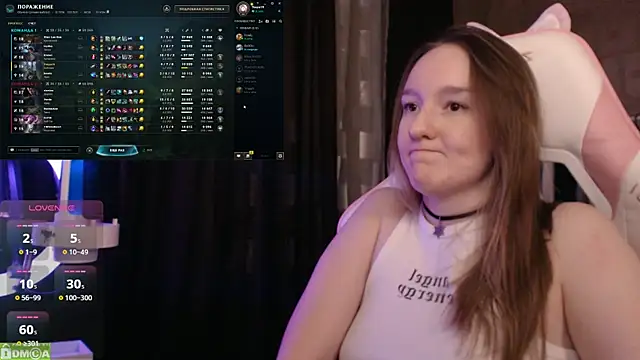 MoonlishSiren online show from February 28, 7:56 pm