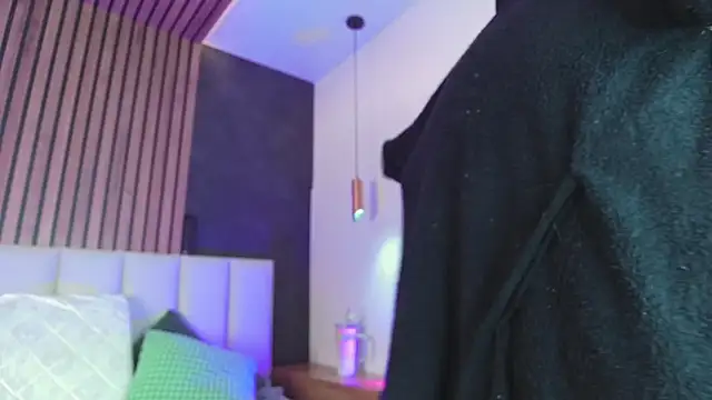 KendalMilleer online show from November 23, 11:43 am