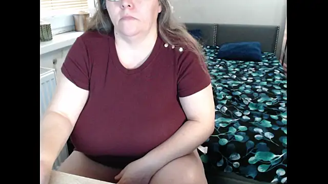 Sweetboobs online show from February 11, 9:03 am