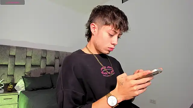 MarcusCollinss  online show from December 21, 12:16 pm