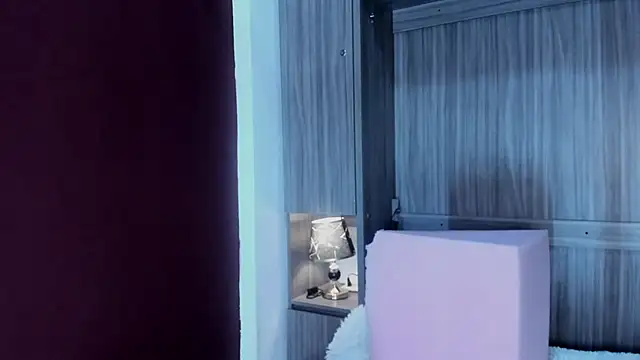 valerymeyerr online show from April 7, 11:54 am