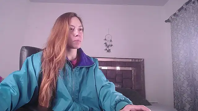 alejandrafitt online show from January 27, 4:30 am