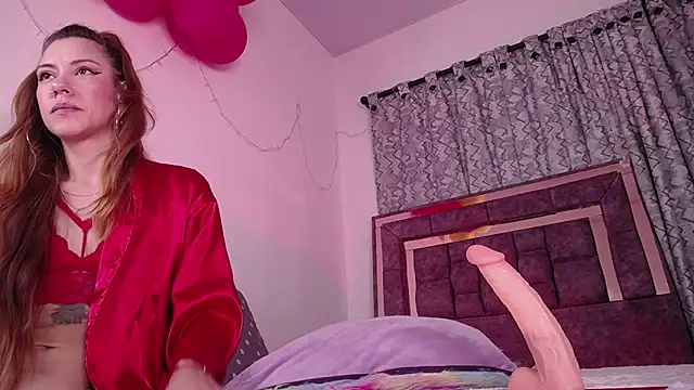 alejandrafitt online show from February 8, 1:22 am