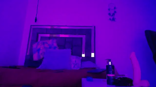 alejandrafitt online show from March 13, 8:00 pm