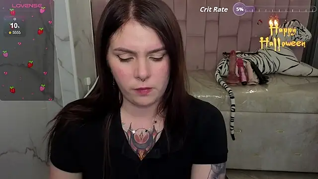 Paula b  online show from October 15, 12:55 am