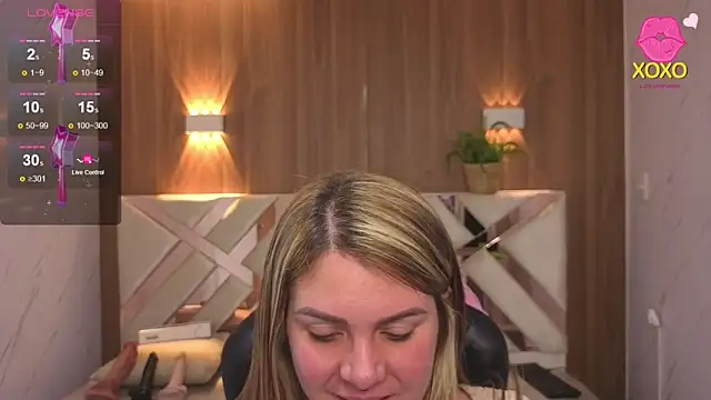 Paula b  online show from April 17, 1:03 pm