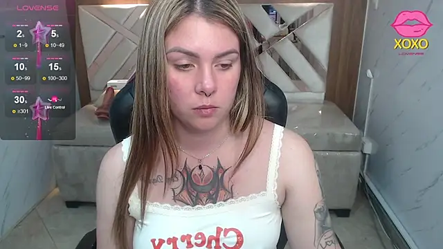 Snapshot of Paula_b_ chatting on April 30, 12:55 pm Paula b online show from April 30, 12:55 pm