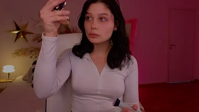 Snapshot of ari_rari chatting on January 8, 5:59 pm ari rari online show from January 8, 5:59 pm