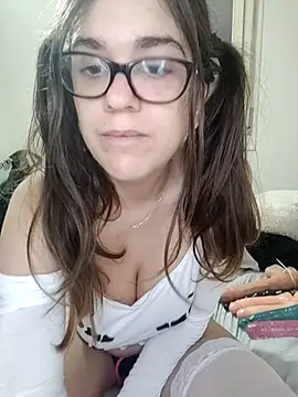 Miachan LaGattinaVogliosa online show from October 31, 2:18 pm