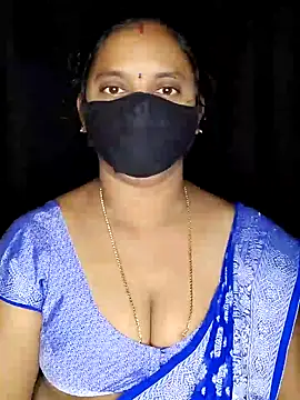 vintage-vibs online show from December 14, 11:20 pm