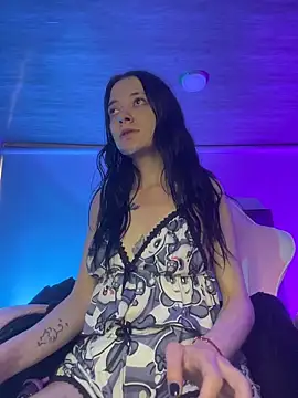 Isabella 21x online show from March 8, 2:10 pm