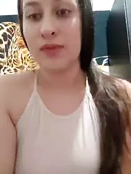 dulccemaria24 online show from January 25, 6:13 pm