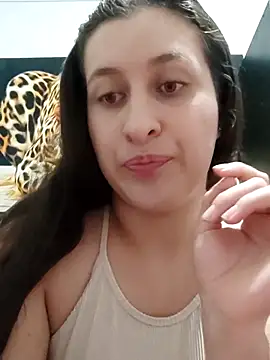 dulccemaria24 online show from March 23, 1:42 am