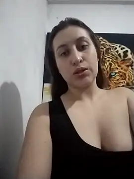 dulccemaria24 online show from October 11, 1:05 am