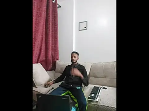 Snapshot of Dawi3 chatting on March 3, 8:53 am Dawi3 online show from March 3, 8:53 am