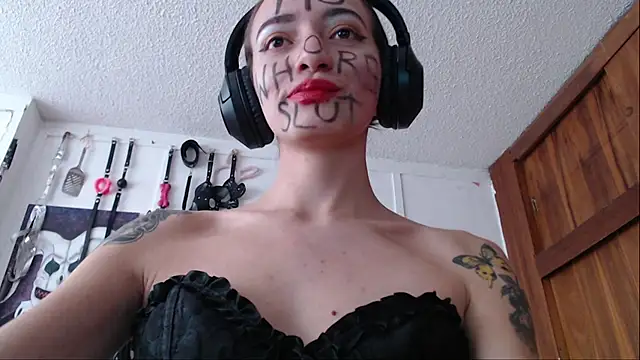 Eloise-brown online show from January 8, 9:55 pm