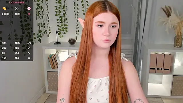 Snapshot of Freckle_Diyana chatting on January 15, 5:15 pm Freckle Diyana online show from January 15, 5:15 pm
