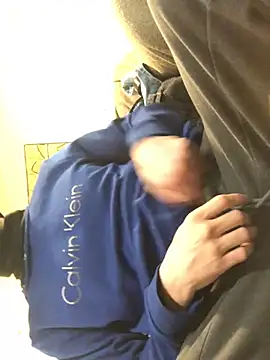 Snapshot of gabelove369 chatting on February 1, 12:26 pm gabelove369 online show from February 1, 12:26 pm