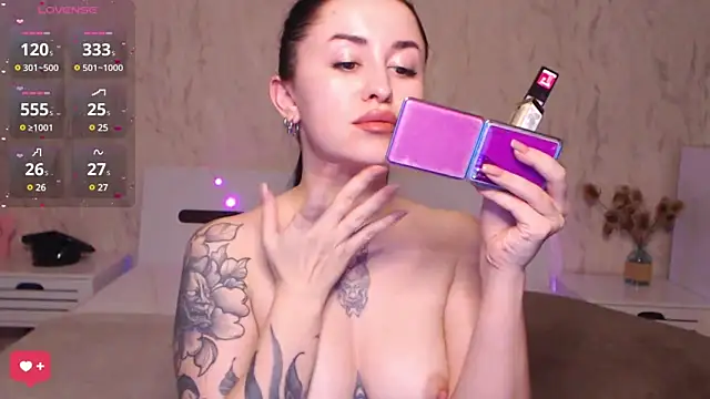 VioletCatt online show from March 14, 12:51 pm