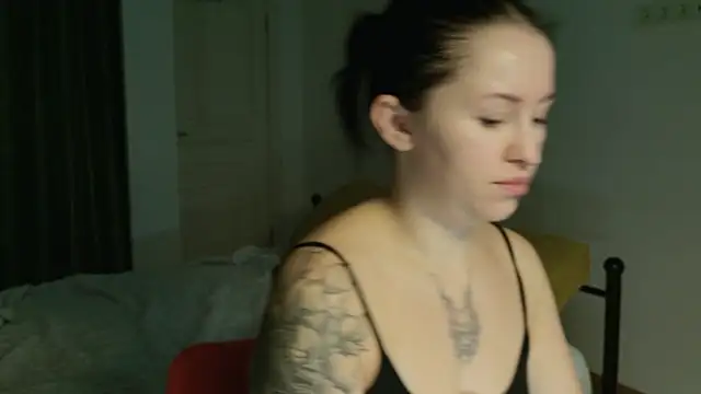 VioletCatt online show from October 27, 6:50 am