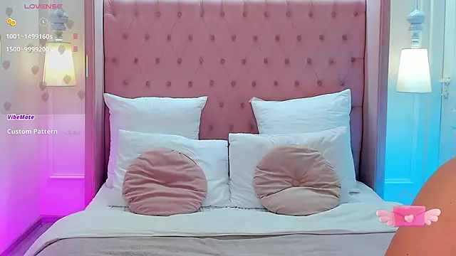 CassieRide online show from April 11, 5:23 am