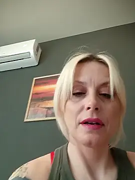 MySweetcum69 online show from October 6, 11:07 am