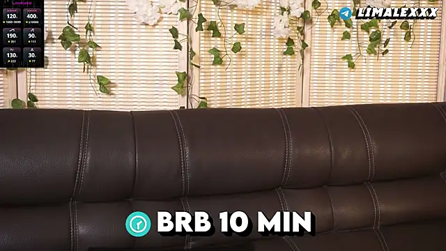 LimaLexxx online show from October 25, 5:40 pm