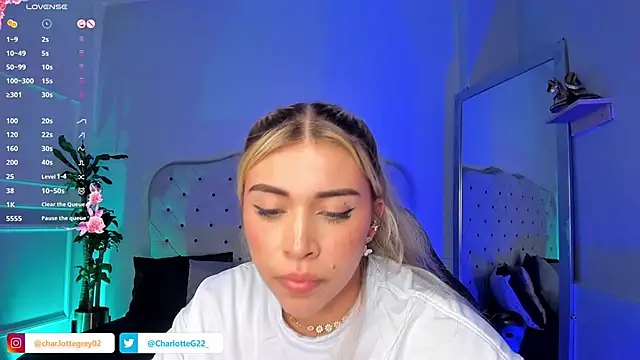 charlotte  grey online show from March 5, 2:25 am