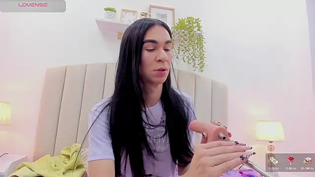 Mia thompson 19 online show from September 10, 8:09 pm