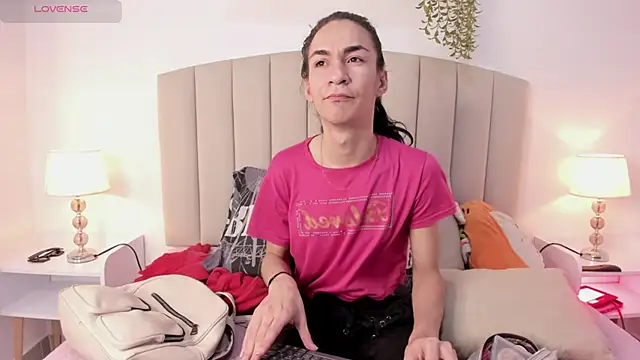 Mia thompson 19 online show from October 24, 8:38 pm