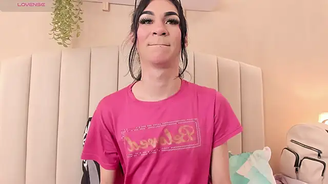 Mia thompson 19 online show from November 27, 7:49 pm