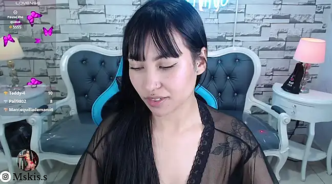 Snapshot of marilin_a chatting on February 13, 12:57 am marilin a online show from February 13, 12:57 am