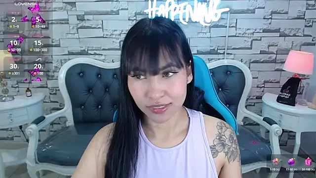 Snapshot of marilin_a chatting on March 12, 10:17 pm marilin a online show from March 12, 10:17 pm