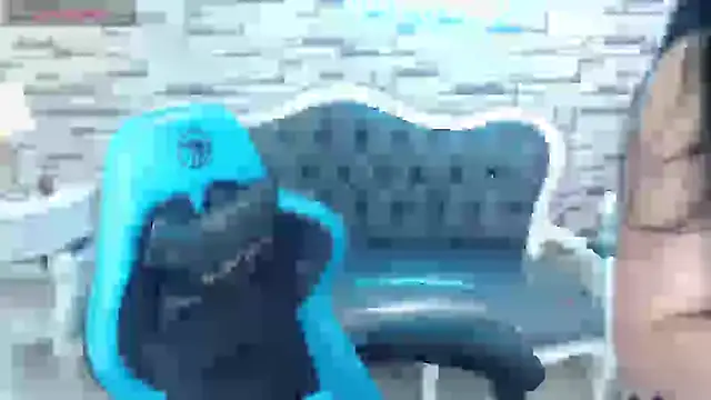 Snapshot of marilin_a chatting on March 19, 10:20 pm marilin a online show from March 19, 10:20 pm