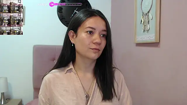 Snapshot of lanna_1878 chatting on February 3, 1:40 pm lanna 1878 online show from February 3, 1:40 pm
