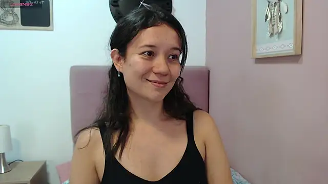 Snapshot of lanna_1878 chatting on February 26, 4:35 pm lanna 1878 online show from February 26, 4:35 pm