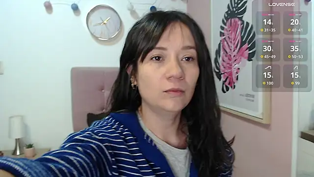Snapshot of lanna_1878 chatting on September 24, 1:14 pm lanna 1878 online show from September 24, 1:14 pm