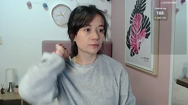 Snapshot of lanna_1878 chatting on October 10, 12:59 pm lanna 1878 online show from October 10, 12:59 pm