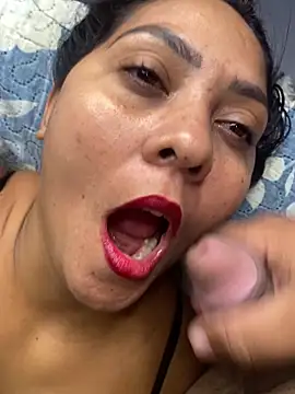 mayemarc online show from December 19, 7:10 pm