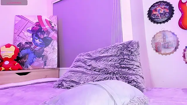 madelyn rose  online show from February 7, 8:44 am