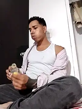 chero 95 online show from April 7, 10:42 pm