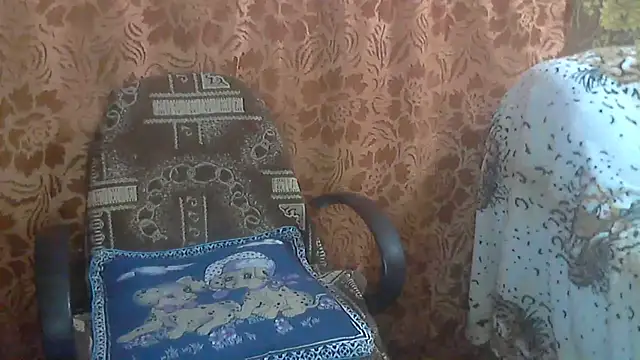 Snapshot of JanetStarX chatting on December 18, 4:17 pm JanetStarX online show from December 18, 4:17 pm