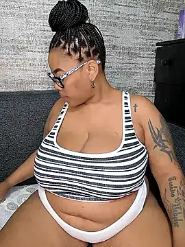 ExclusiveLeexx online show from January 16, 9:57 am